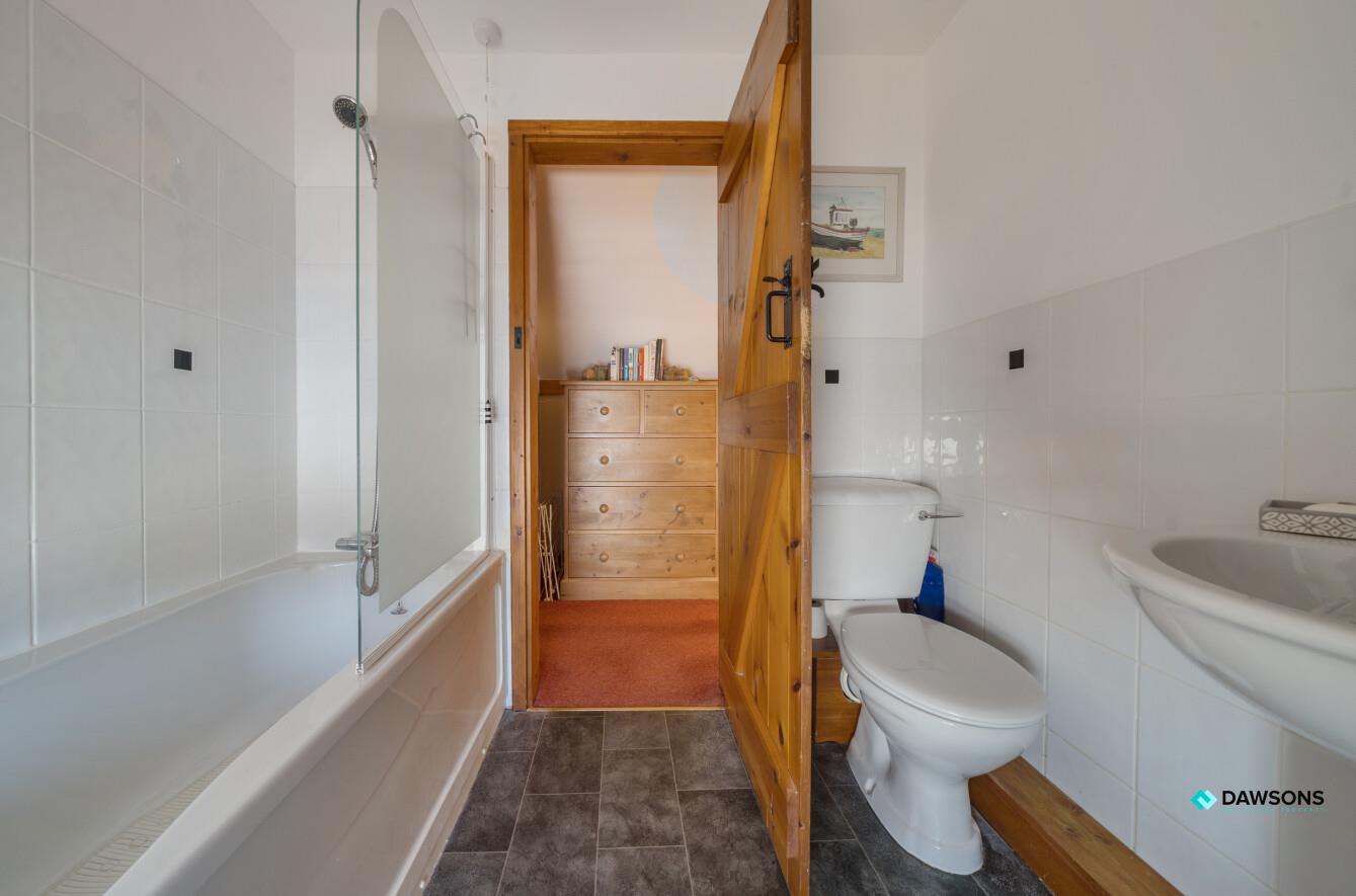 Lime Kiln Lane, Bishopston, Swansea, SA3 3DH